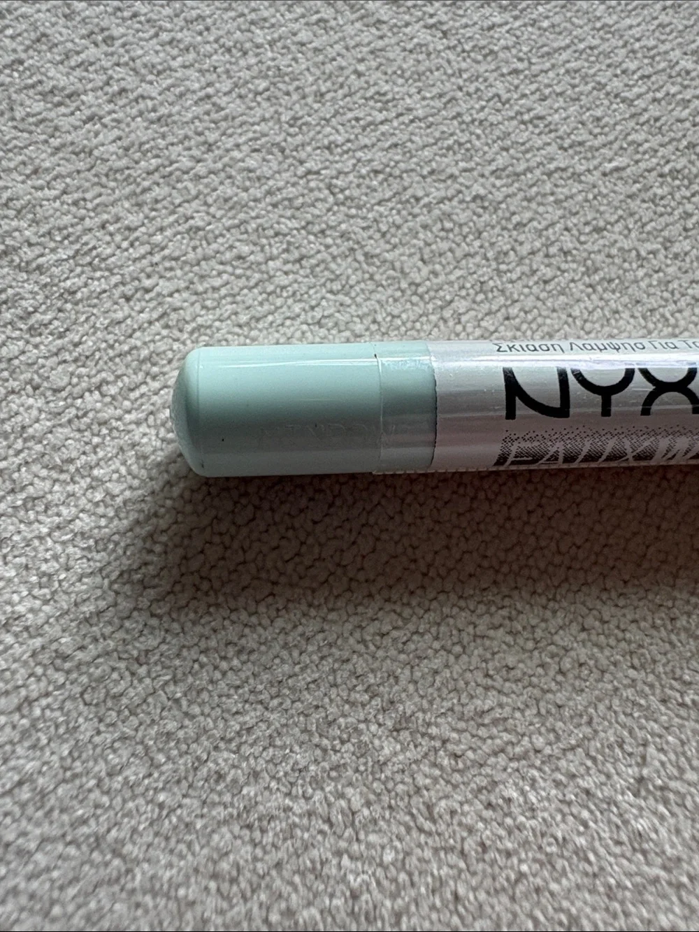 NYX Faux Whites Eyeliner Pencil - Mint Cream